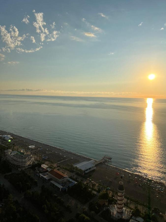 The Best Beach Aparthotel Orbi City באטומי מראה חיצוני תמונה