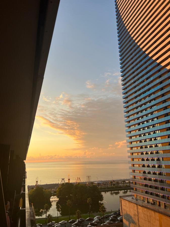 The Best Beach Aparthotel Orbi City באטומי מראה חיצוני תמונה